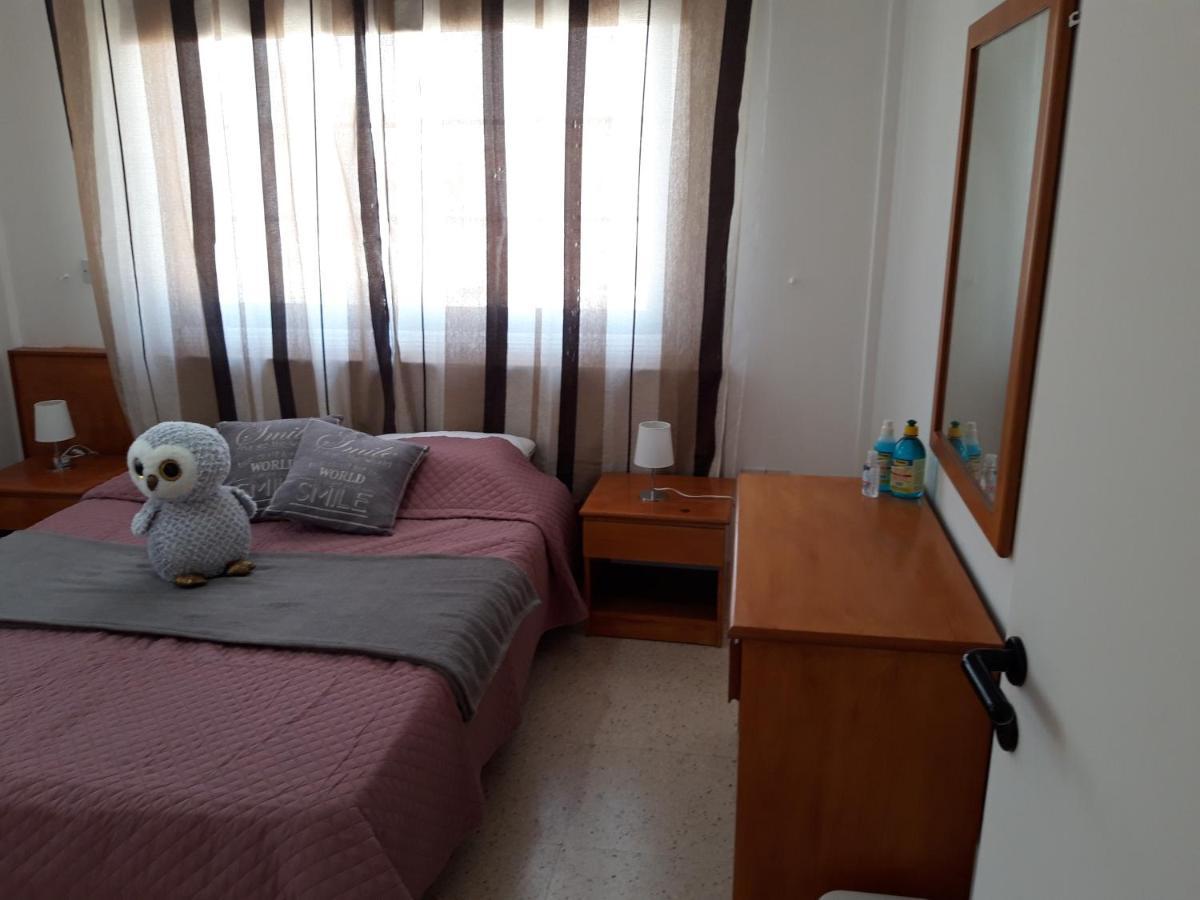 La Veranda Sea View Apartments Larnaca Ngoại thất bức ảnh