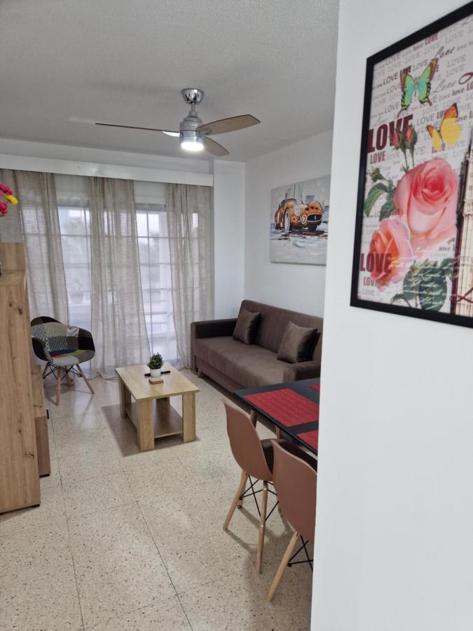 La Veranda Sea View Apartments Larnaca Ngoại thất bức ảnh