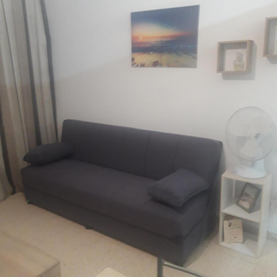 La Veranda Sea View Apartments Larnaca Ngoại thất bức ảnh