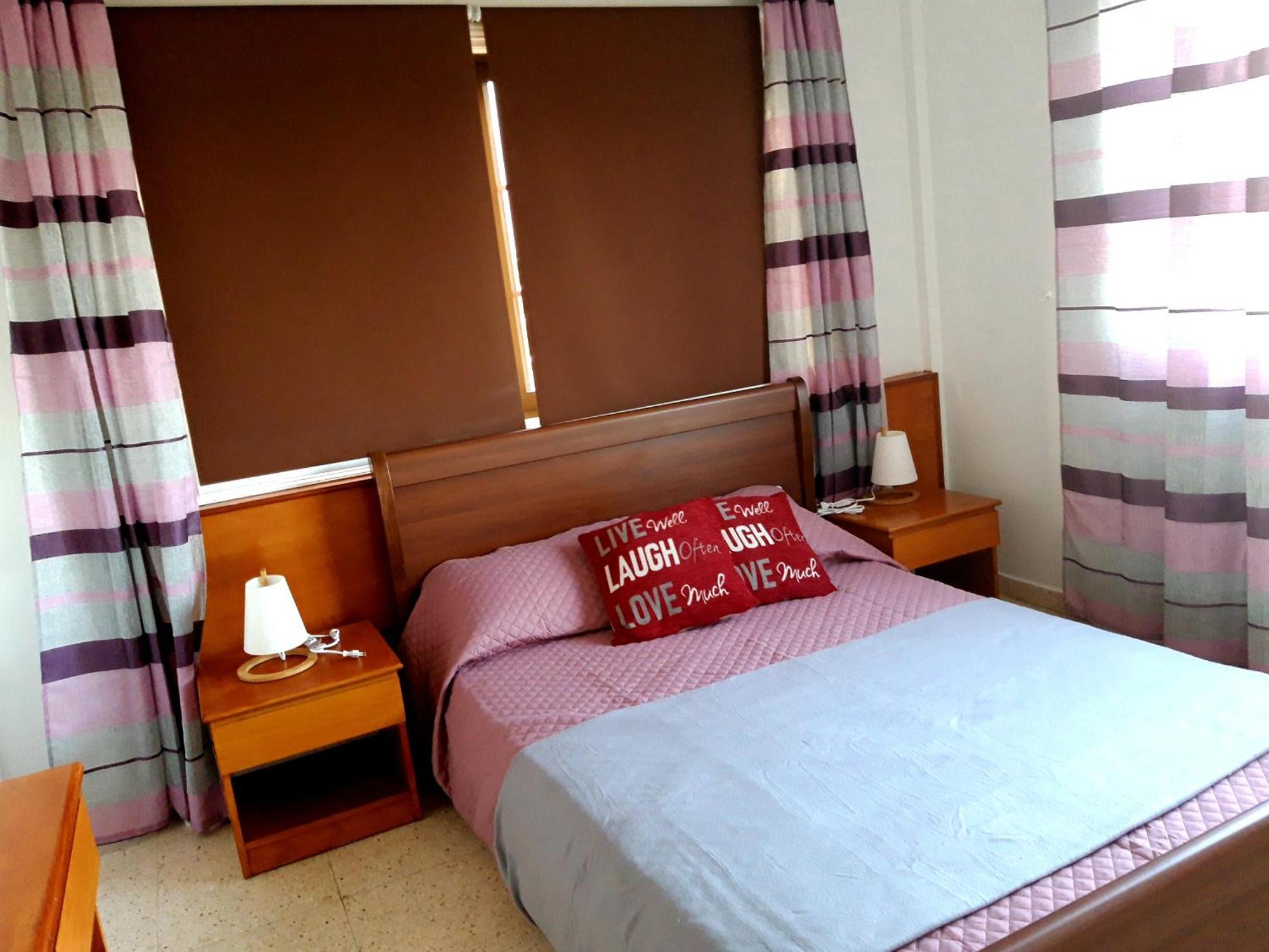 La Veranda Sea View Apartments Larnaca Phòng bức ảnh